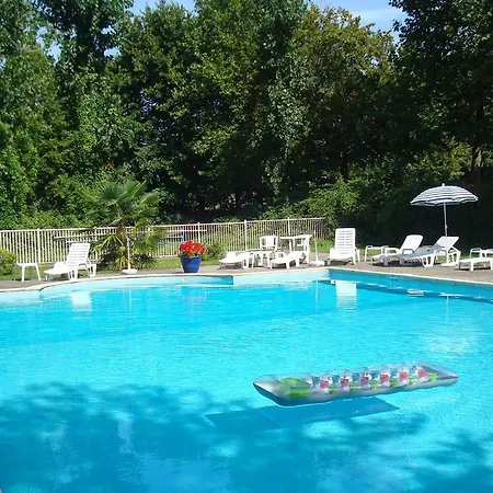 Bed & Breakfast Manoir La Betoulle *