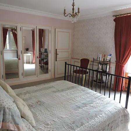 Alojamento de Acomodação e Pequeno-almoço Manoir La Betoulle