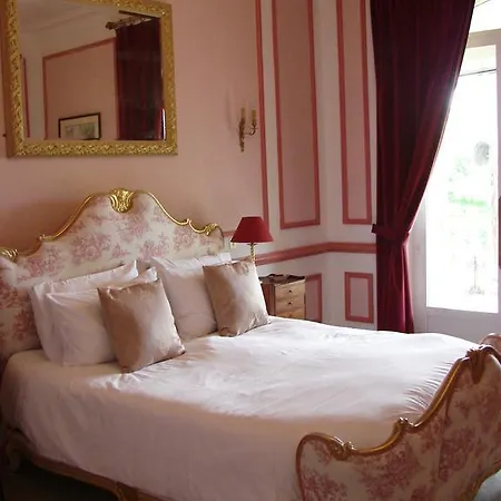 Alojamento de Acomodação e Pequeno-almoço Manoir La Betoulle