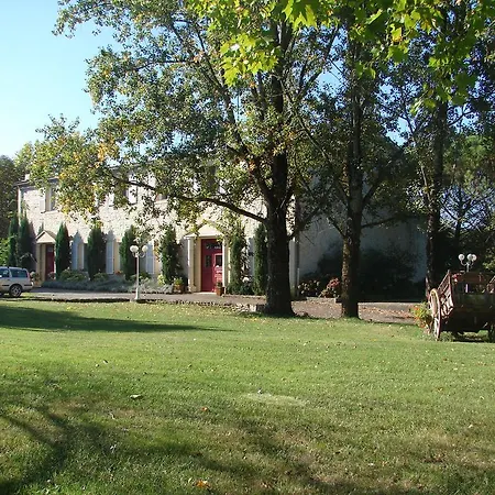 Alojamento de Acomodação e Pequeno-almoço Manoir La Betoulle *