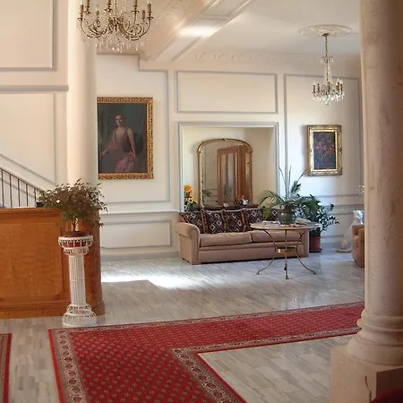 Alojamento de Acomodação e Pequeno-almoço Manoir La Betoulle Saint-Claud