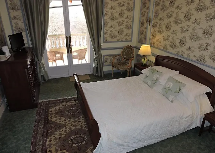 Bed and Breakfast Manoir La Betoulle *