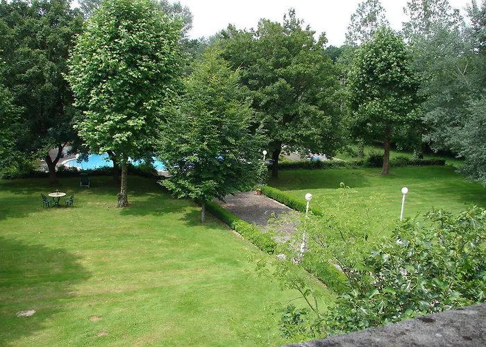 Bed and Breakfast Manoir La Betoulle *