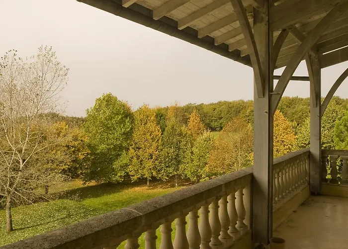 Bed and Breakfast Manoir La Betoulle Saint-Claud