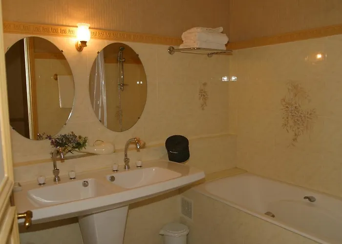 Bed and Breakfast Manoir La Betoulle